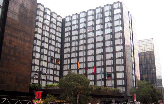 Shangri-La Hotel, Tsim Sha Tsui East, Kowloon, Hong Kong SAR