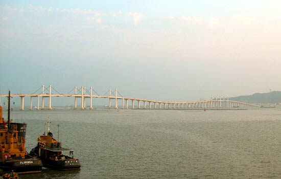 Ponte da Amizade, Regio Administrativa Especial de Macau