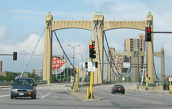 Hennepin Ave. Bridge, Minneapolis, Minnesota