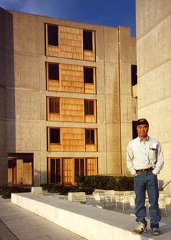 Dan at Salk Institute for Biological Studies, La Jolla, San Diego, California
