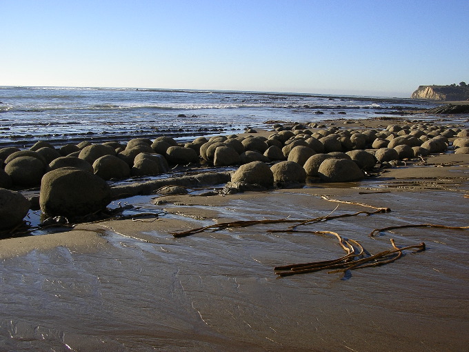 Bowling Ball Beach