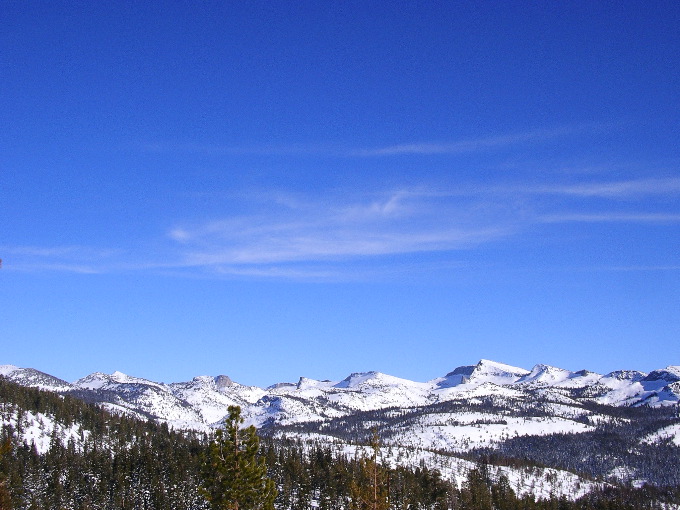 Clouds above the Peaks